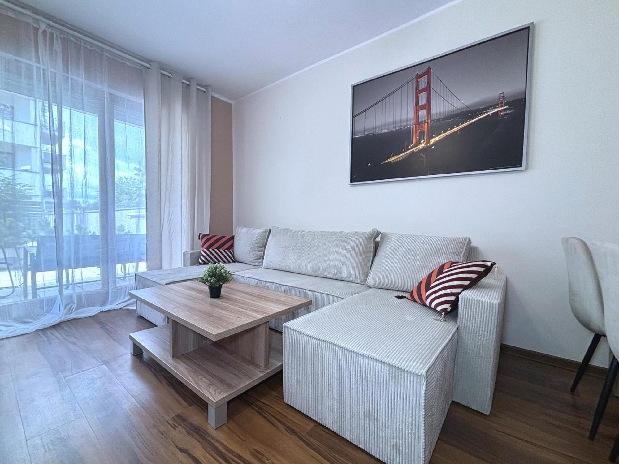 Osiedle Platan - Apartamenty Bryza - Centrum 斯维诺乌伊希切 外观 照片